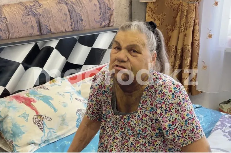 «Её, видимо, подкараулили» — родные ограбленной в ЗКО пенсионерки