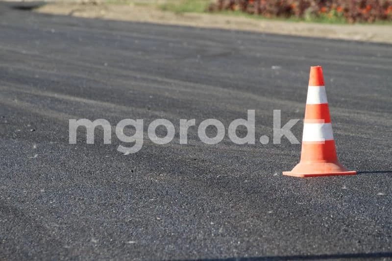 В Уральске планируют асфальтировать 150 километров грунтовых дорог
