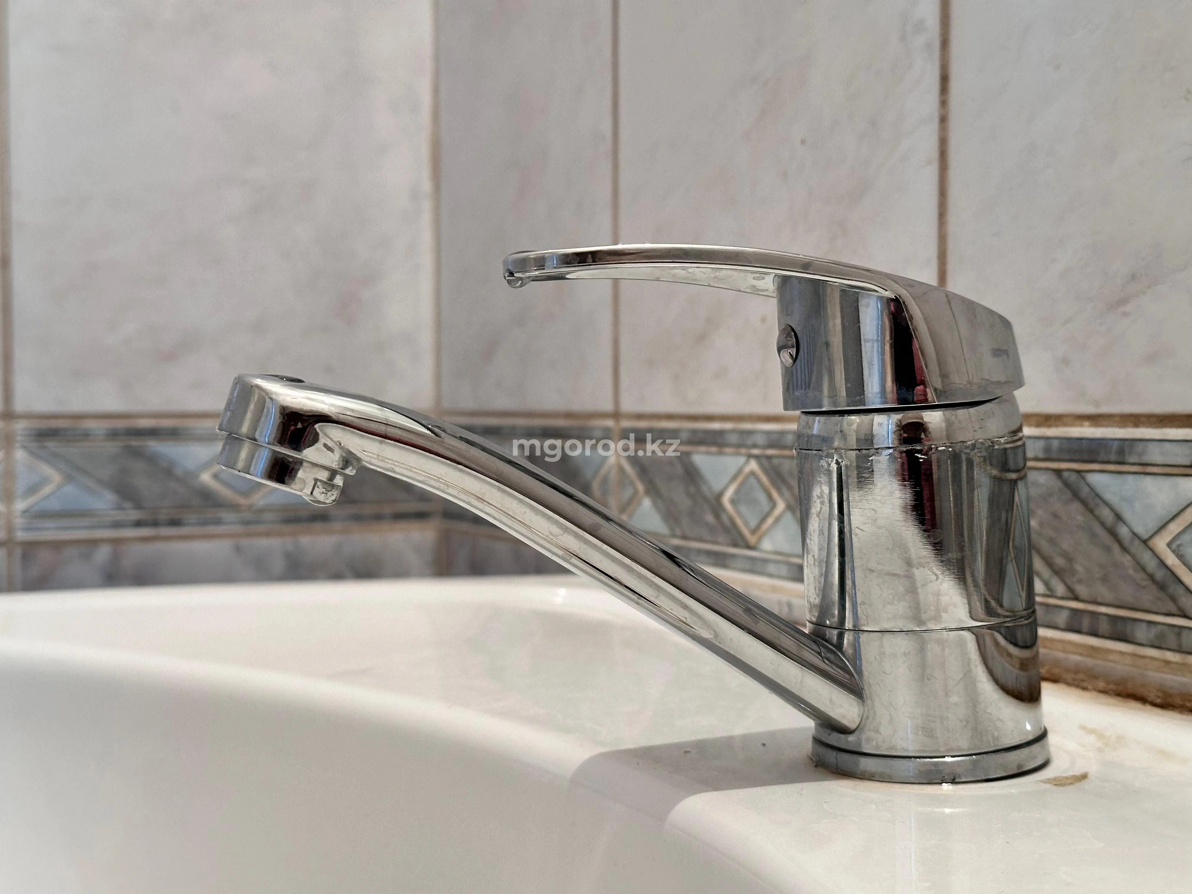 Проблемы с подачей воды возникли в Уральске из-за непогоды