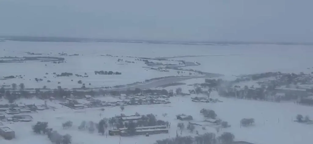 Пропавшего во время бурана мужчину ищут в ЗКО