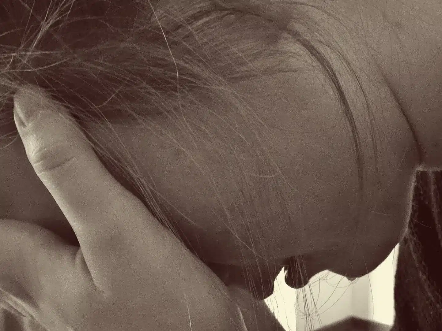 Групповое изнасилование расследуют в Алматы