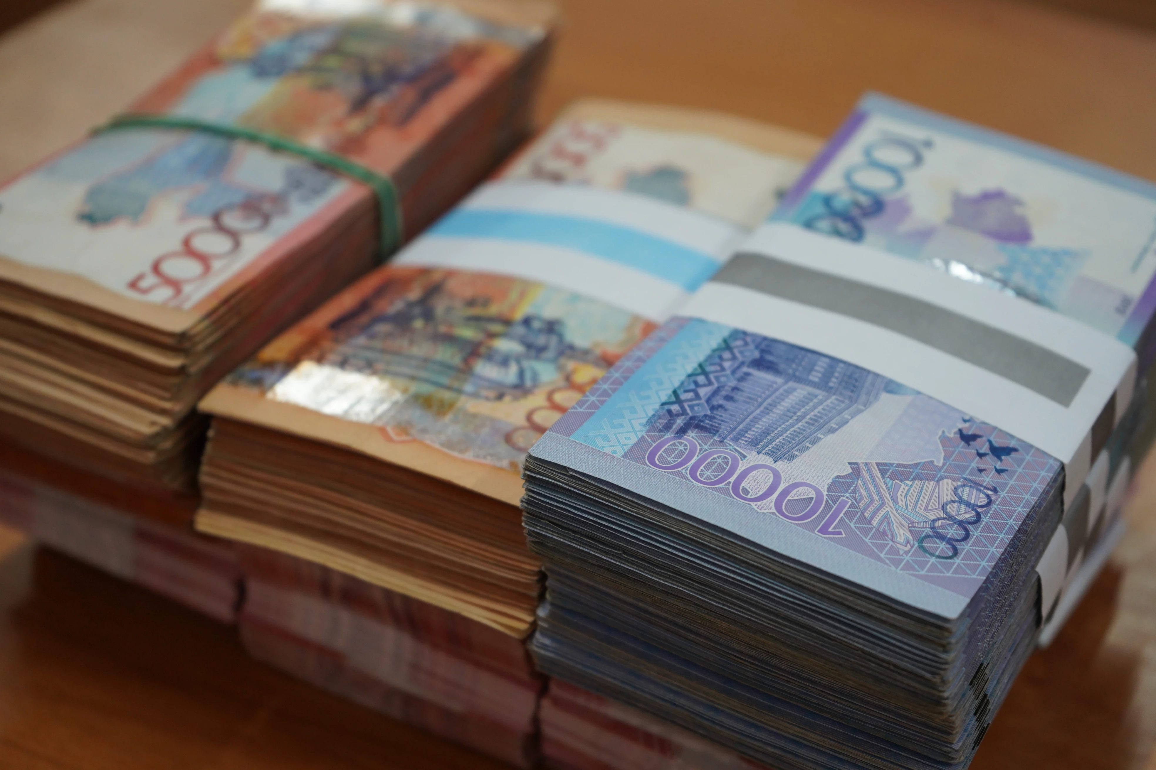 У казахстанца изъяли «необъяснимое богатство»