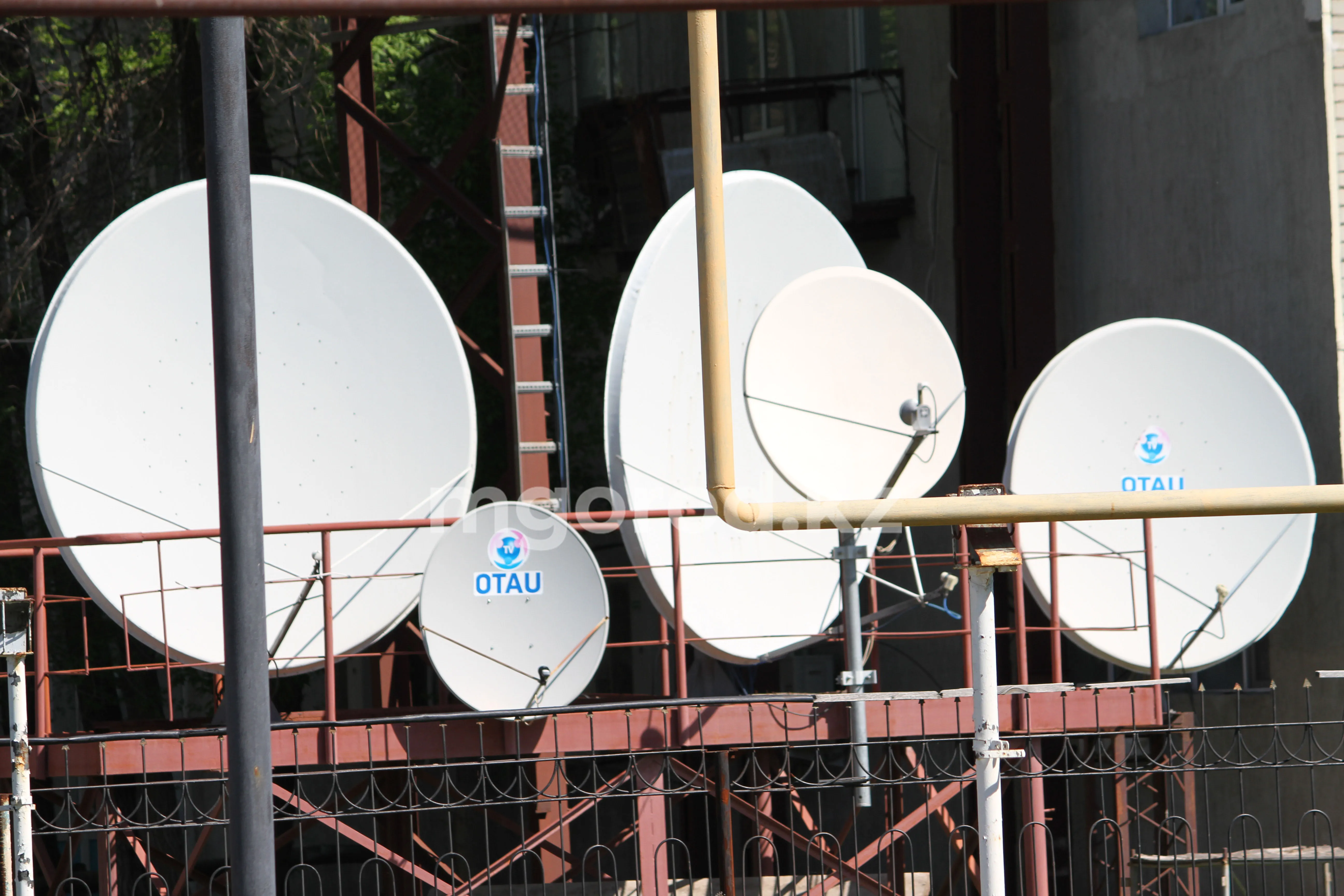 Otau TV отключил 10 российских телеканалов