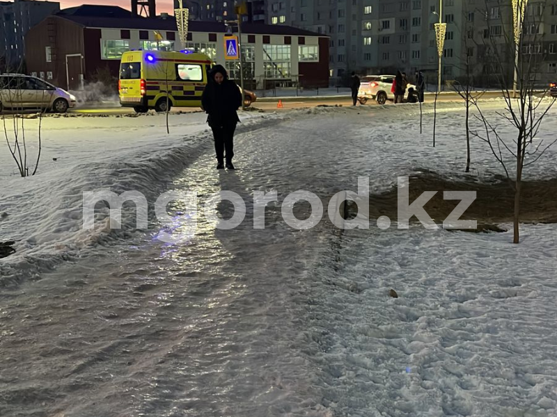 Мужчину сбили на пешеходном переходе в Уральске