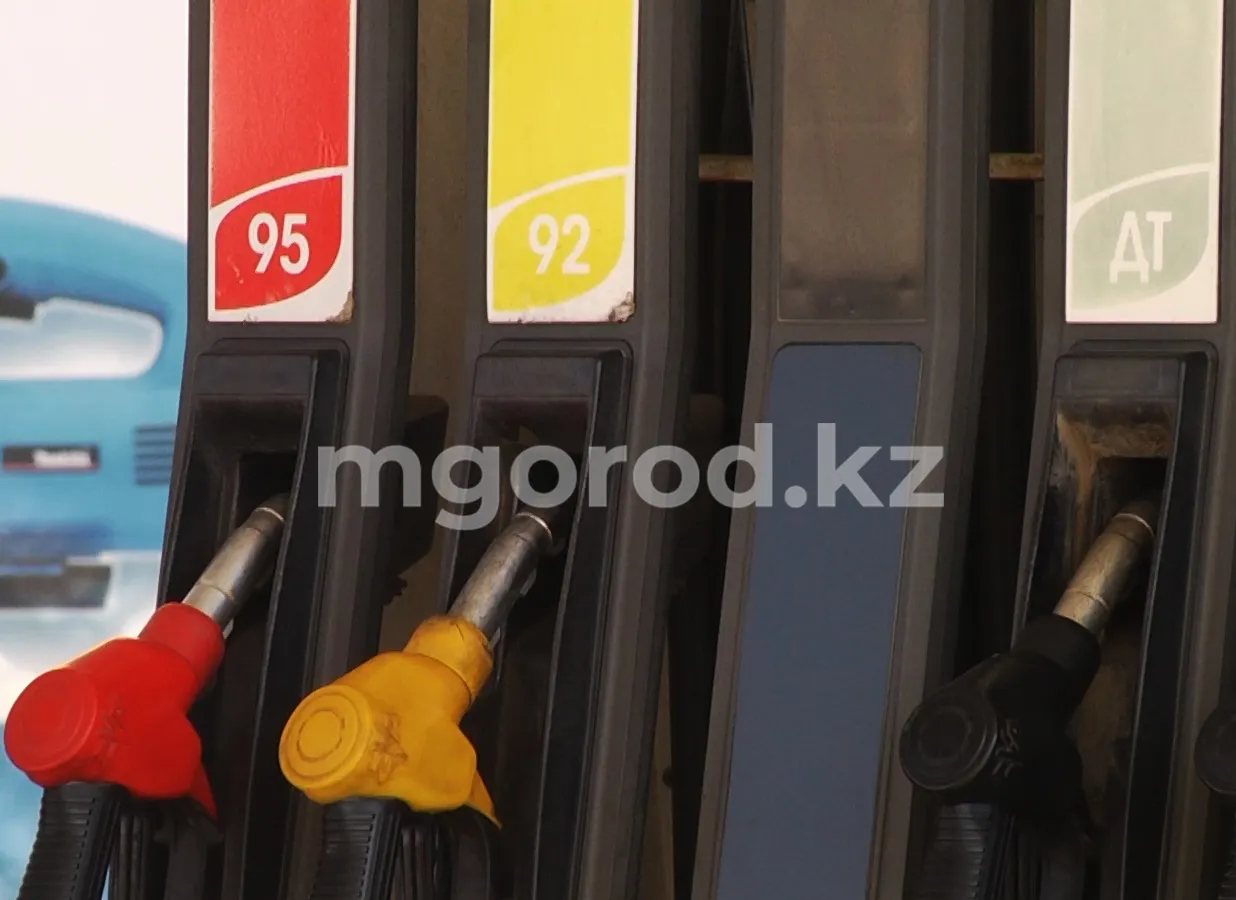 Крупные АЗС ЗКО полностью обеспечены ГСМ - Минэнерго