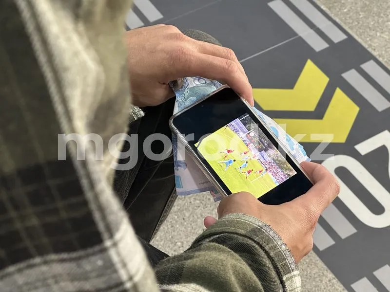 Бухгалтер из ЗКО потратил бюджетные деньги на азартные игры