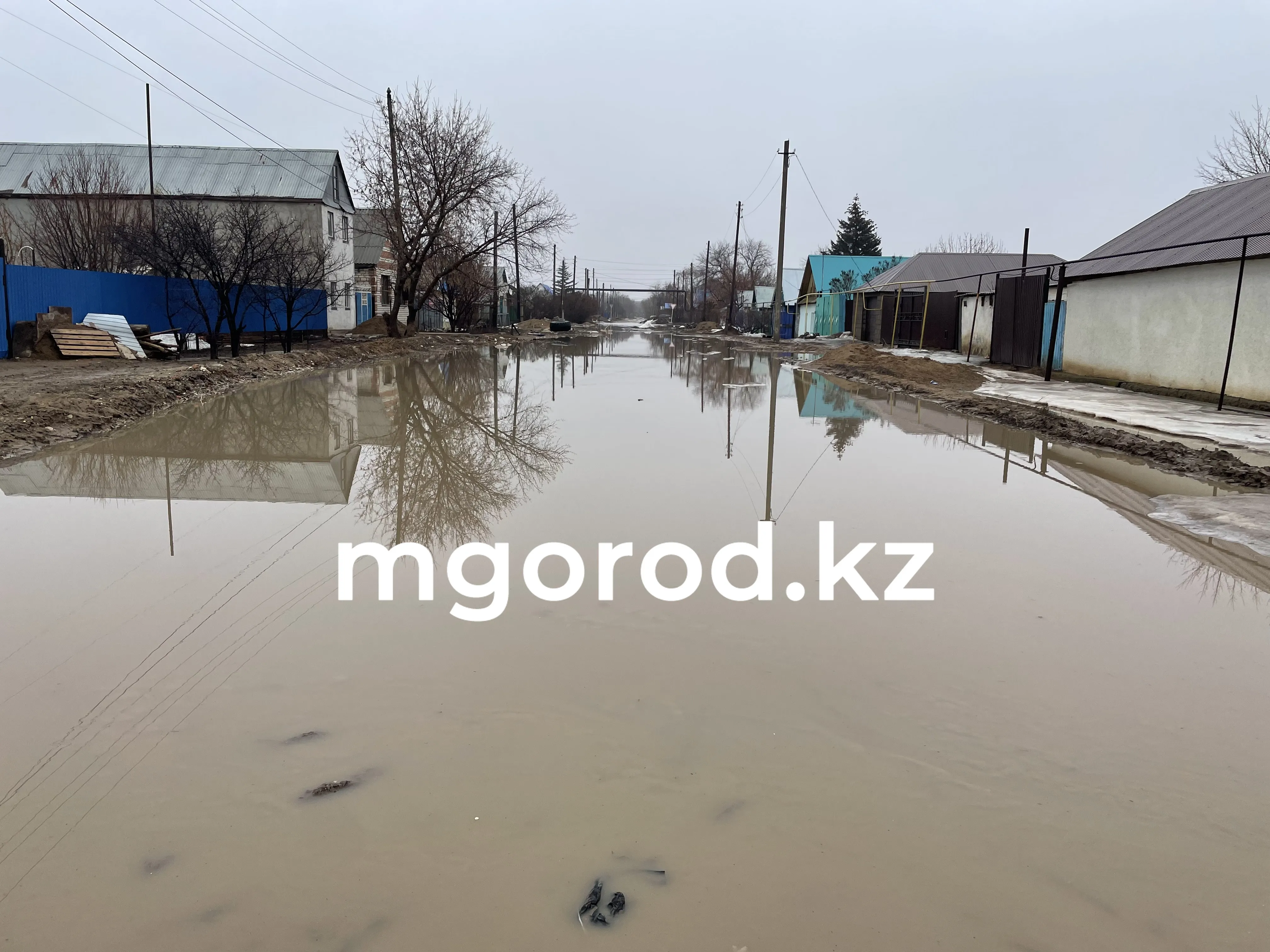 Одно село в ЗКО ушло под воду. Эвакуировано 600 человек
