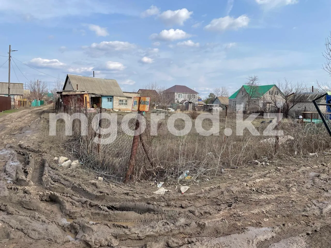 58 дачным товариществам отключили газ и свет в Уральске