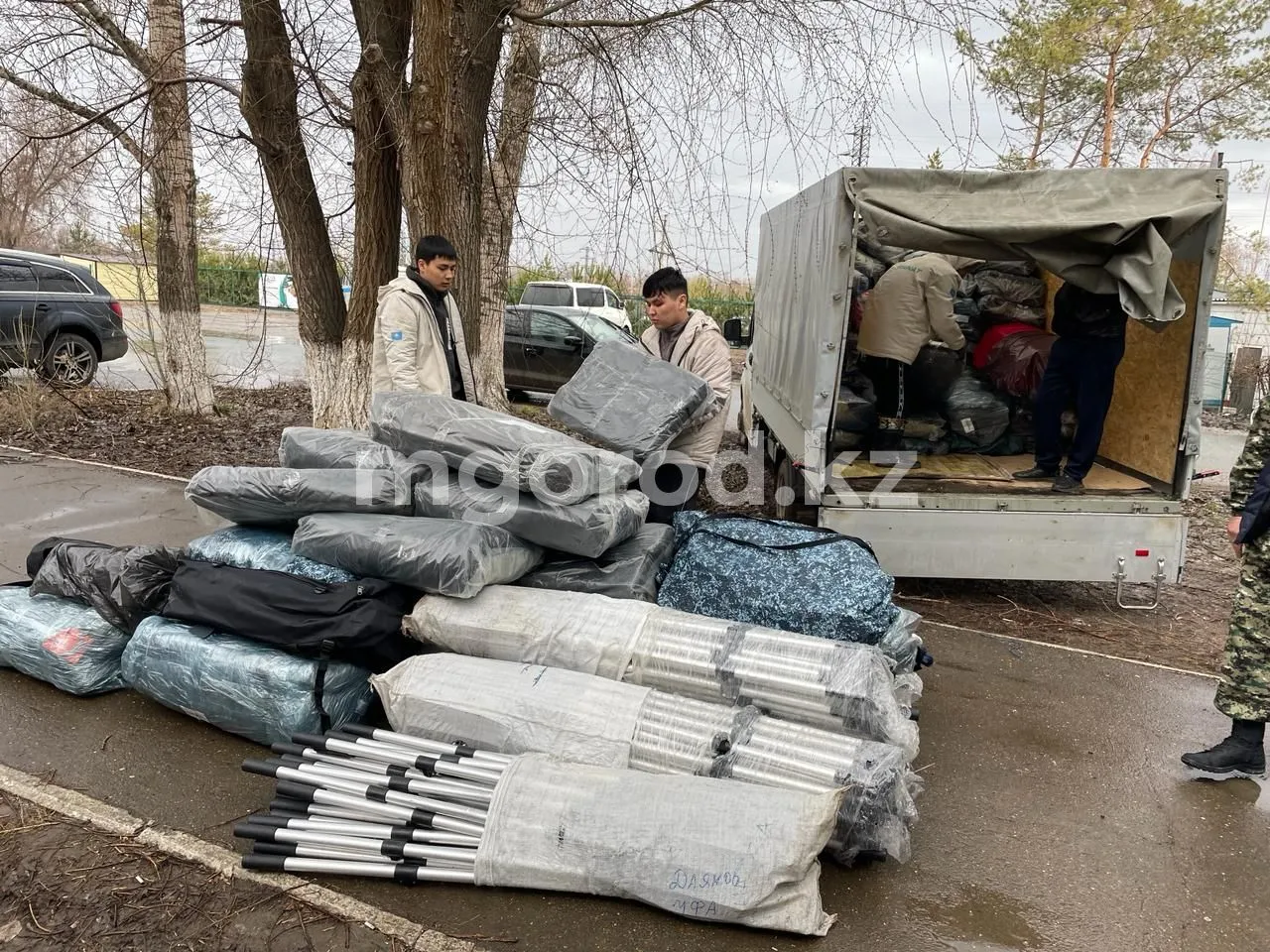 Какую помощь прислали казахстанцы для жителей ЗКО
