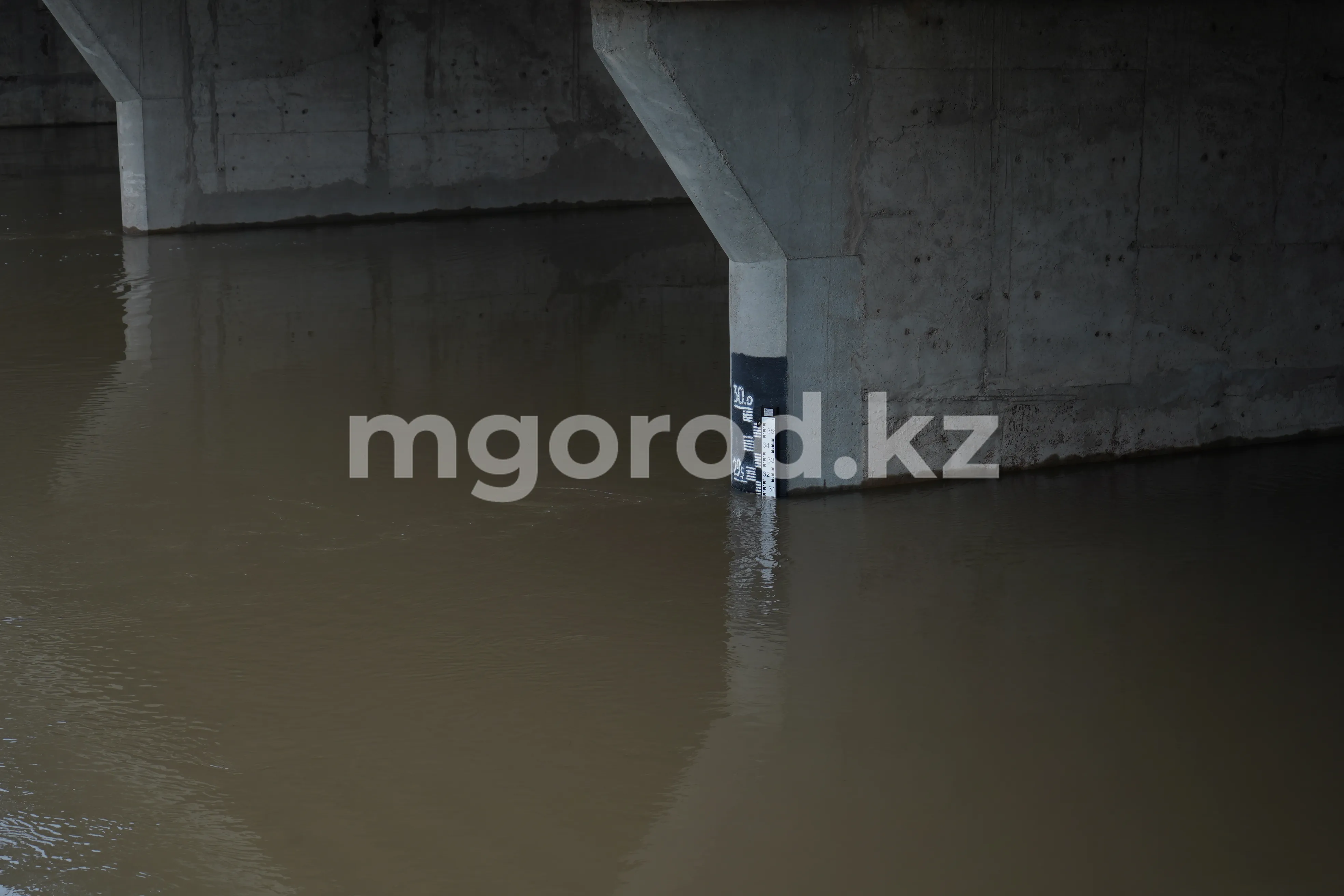 Реки Урал и Чаган находятся на одном уровне в Уральске