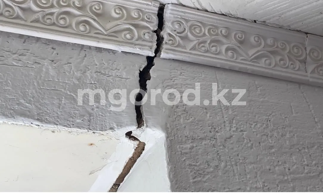 Паводок в ЗКО: 80% обследованного жилья в Уральске аварийное