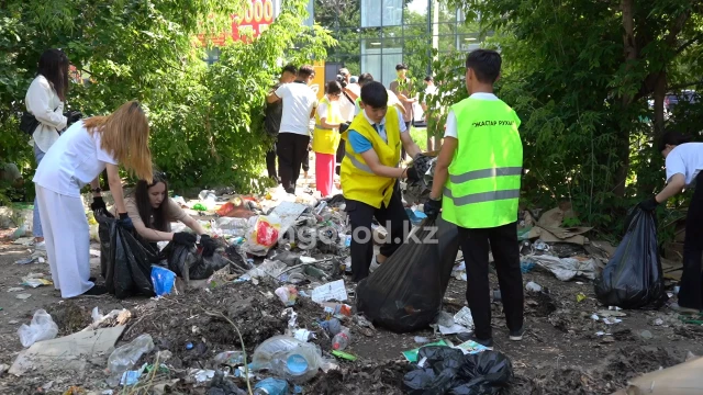 За самый чистый двор в Уральске будут давать подарки