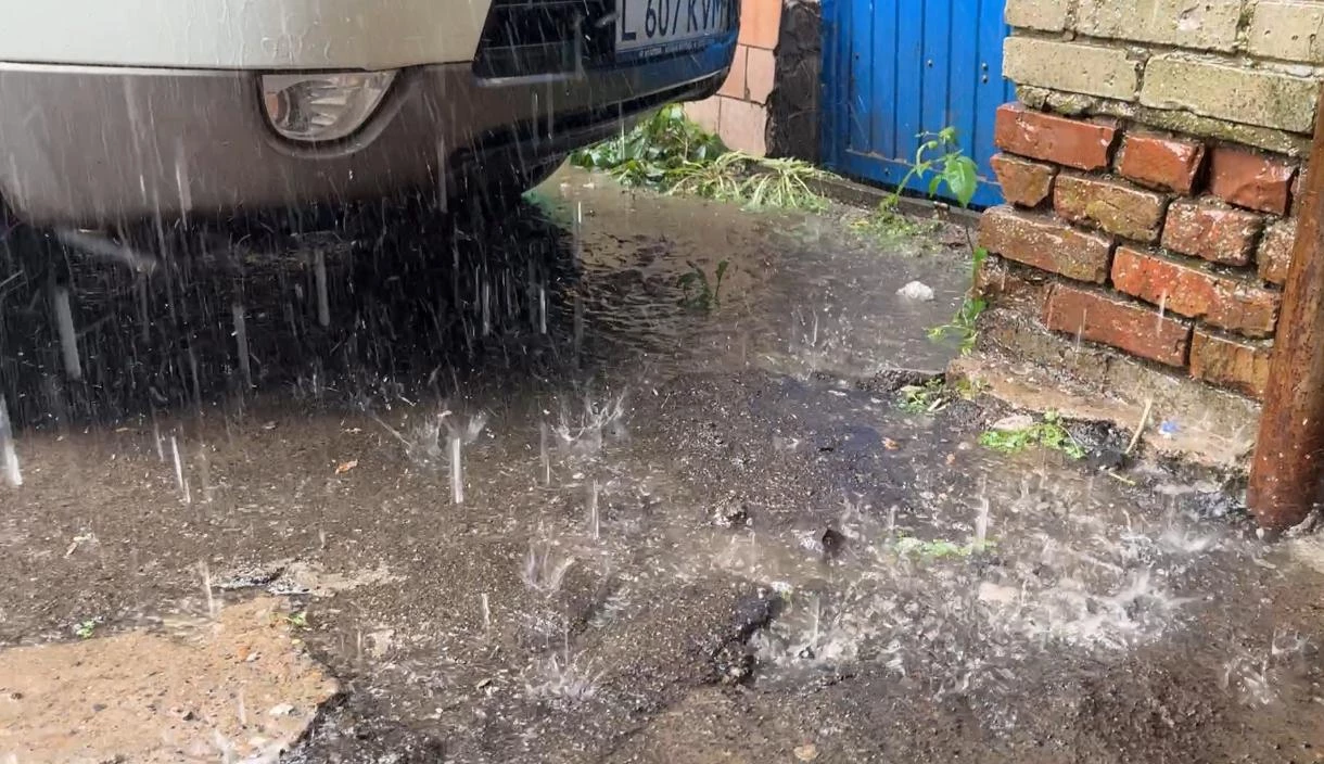 Синоптики прогнозируют грозу на западе Казахстана 26 июня