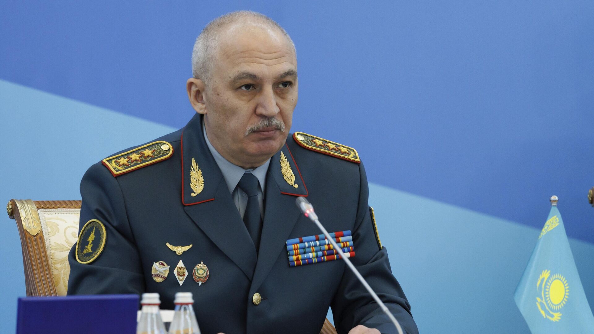 Бывший министр обороны стал первым замом Секретаря Совета Безопасности