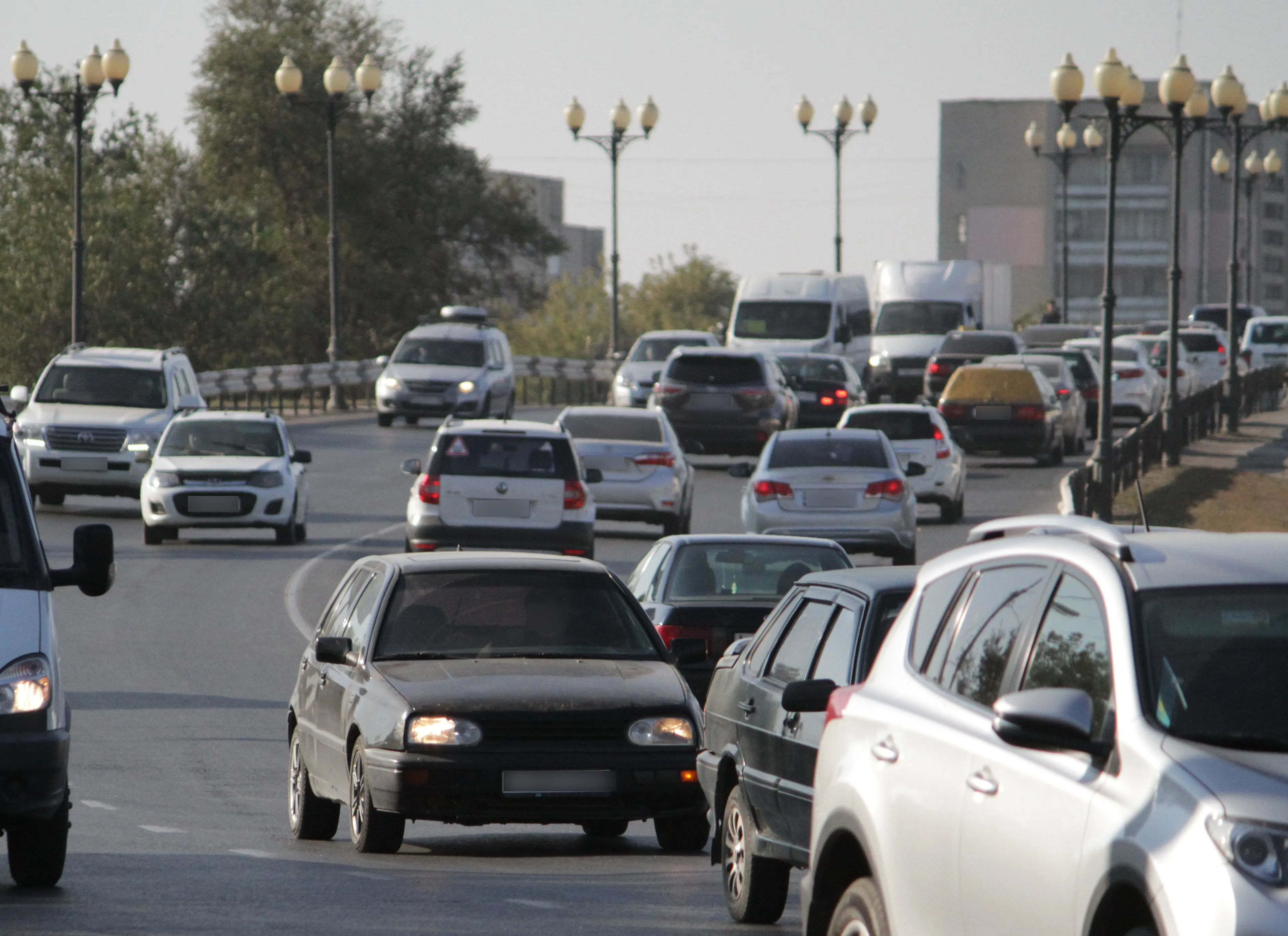 Почти 10 тысяч автомобилей растаможили в Мангистауской области