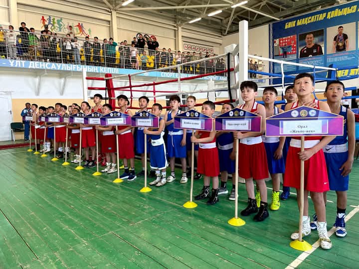 БҚО-ның 150 жас боксшысы ашық турнирде бақ сынауда