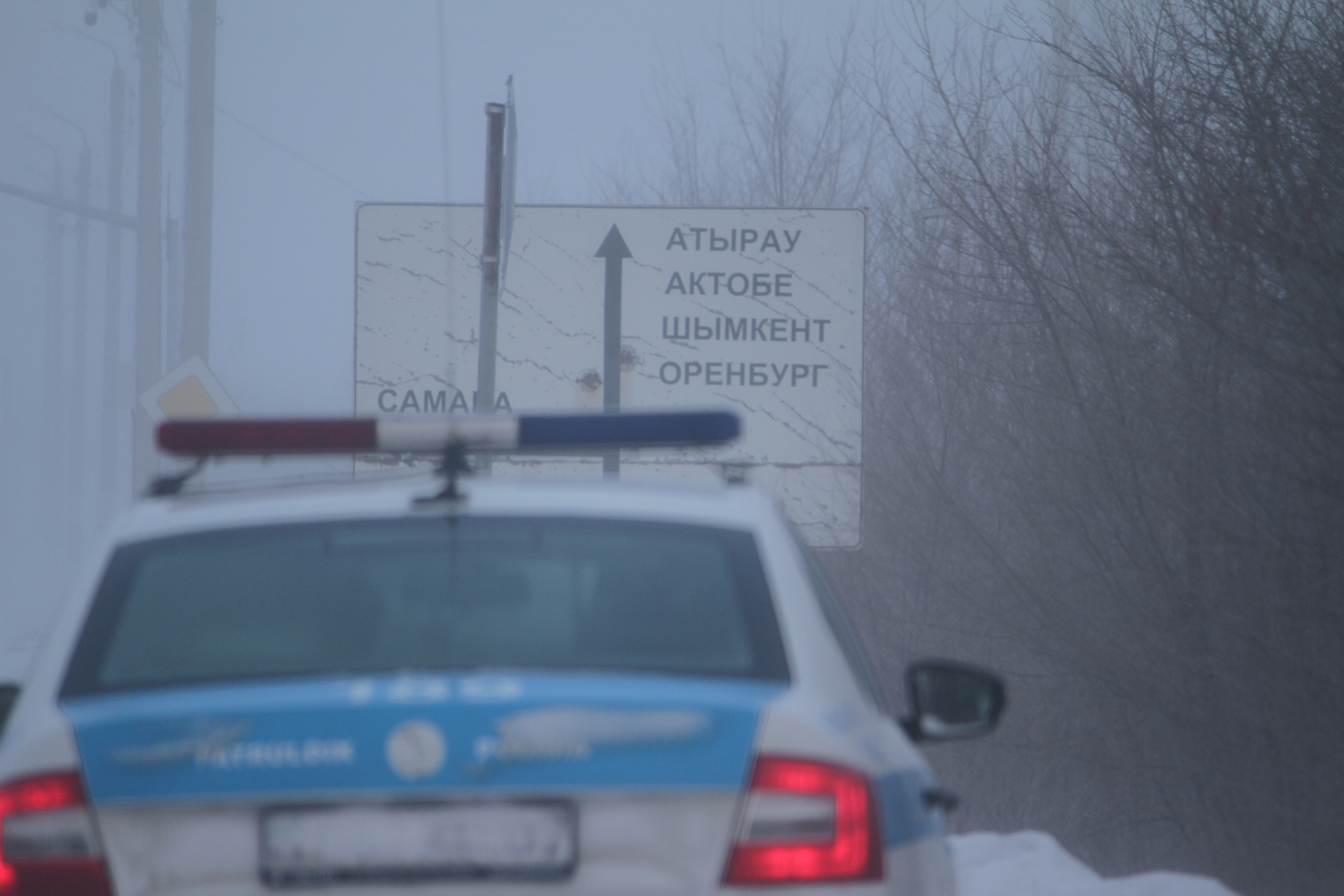 Две трассы ЗКО закрыли для пассажирского и грузового транспорта