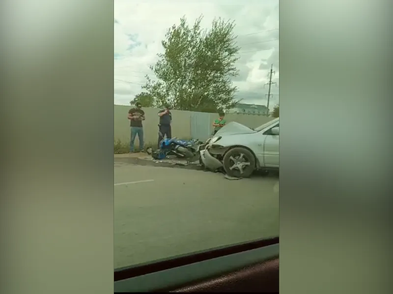 Мотоциклист пострадал в аварии в Уральске