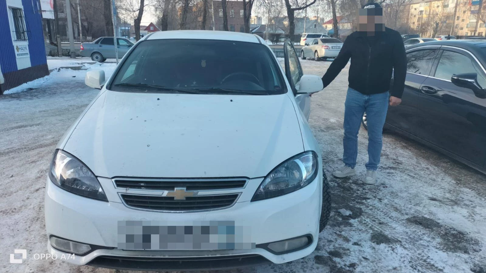 Оралда заң бұзған шетелдік азаматты елден шығарды