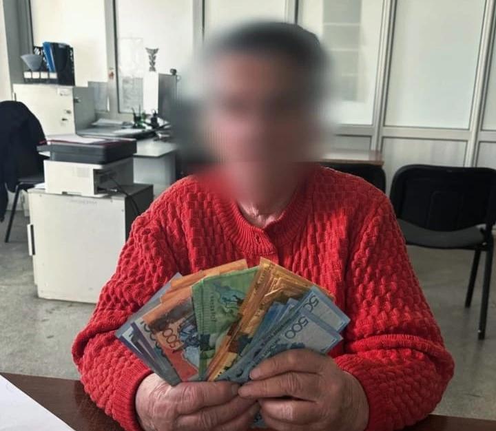Два млн тенге украли у пенсионерки в Уральске