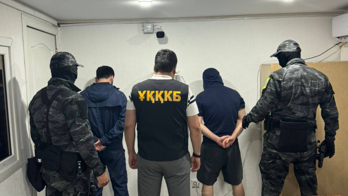 Полиция задержала группу вымогателей, действовавшую по сговору