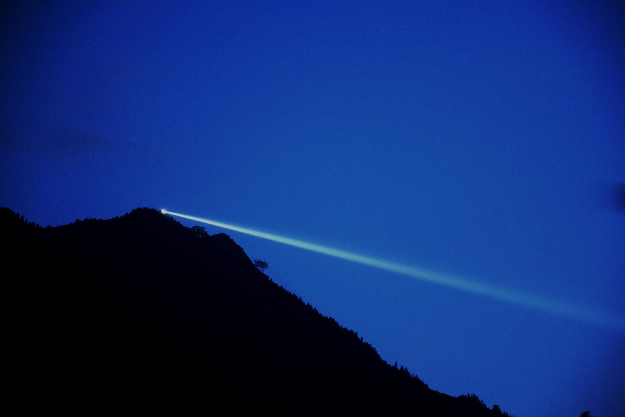 Четыре знака зодиака увидят луч света после долгих испытаний