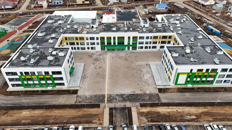 В Уральске завершилось строительство первой "комфортной школы"