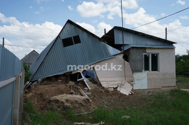 В Уральске комиссия завершила оценку затопленных дачных домов