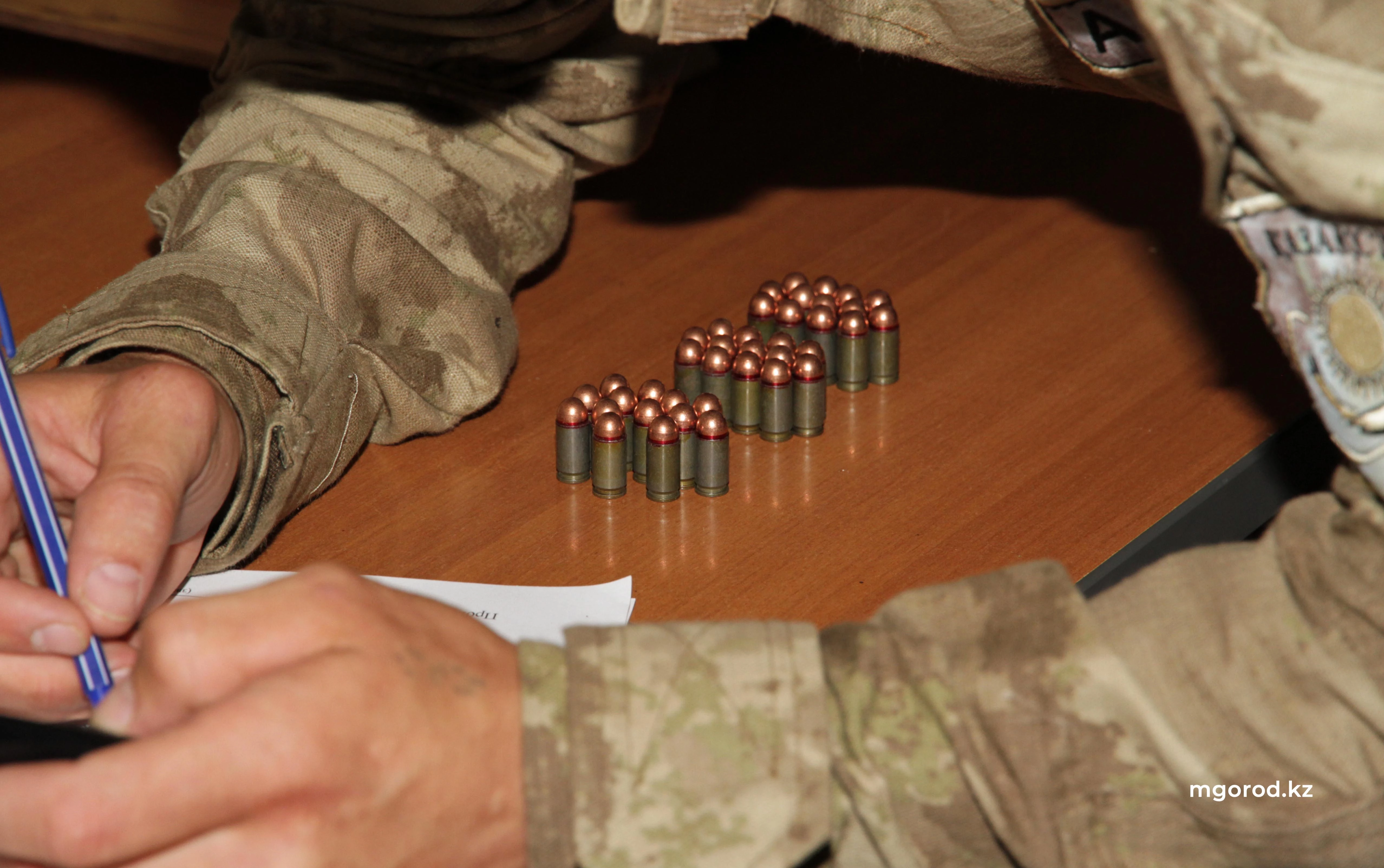 Казахстанцы смогут пройти военную подготовку на платной основе