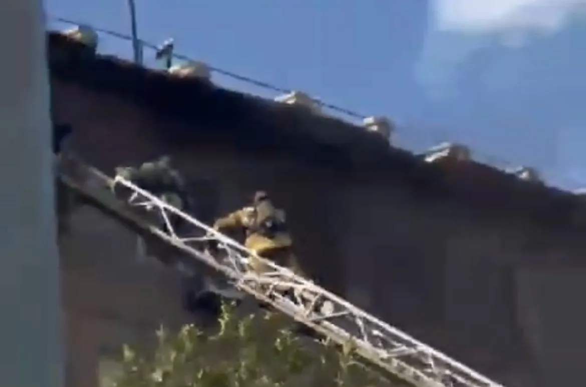 Шестерых детей спасли из пожара в Атырау