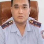 Уральские школьники прошли маршем по площади Победы