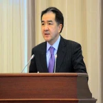 Зоозащитники рассказали о состоянии собаки, проткнутой арматурой в Атырау