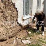 Новые дома строят родственникам госслужащих — пострадавшие от паводка в ЗКО