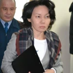 Машина горела возле заправки в Уральске