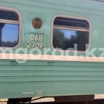 Казахстанцы смогут спасти КТЖ, если будут покупать билеты втрое дороже