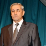 Его сердце навсегда было связано с театром