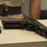 Полицейский ранил друга из табельного оружия в Актобе