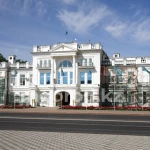 Почти в 60 млн тенге обходится ремонт областного акимата в Уральске