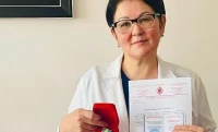 Гинеколог спасла жизнь женщине на борту самолёта рейсом Алматы — Лондон