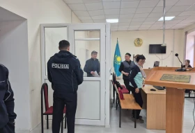 Жителя Уральска судят за убийство лучшего друга: мать погибшего не верит в его виновность