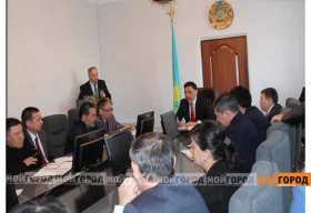 В отделе ЖКХ Уральска прокомментировали покупку скамеек за пять млн тенге