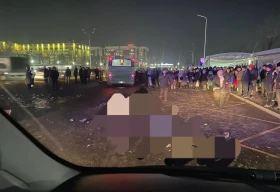 Автобус врезался в толпу людей в Алматы: начался суд над нападавшим
