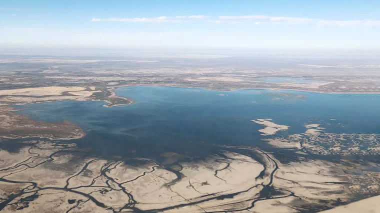 В Аральское море направили 2,6 млрд кубометров воды | Мой Город В Аральское море направили 2,6 млрд кубометров воды за прошлый год