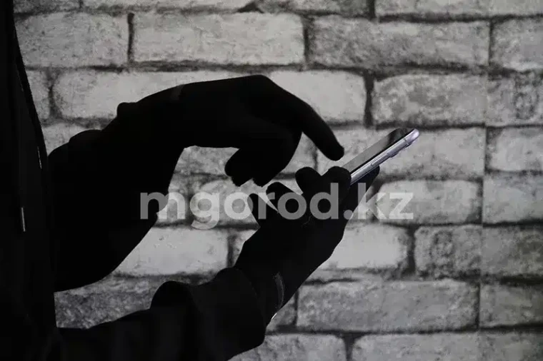 Две квартиры и машину продала жительница Актобе, чтобы отдать деньги мошенникам | Мой Город Две квартиры и машину продала жительница Актобе, чтобы отдать деньги мошенникам