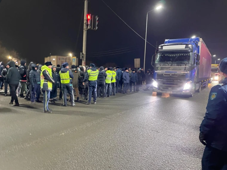 Инцидент на дороге в Уральске: в акимате пообещали больше не отключать электроэнергию | Мой Город В акимате пообещали больше не отключать электроэнергию