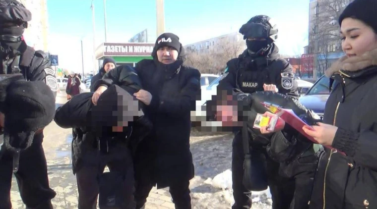 Студентов-вымогателей задержали в Актобе | Мой Город Студентов-вымогателей задержали в Актобе