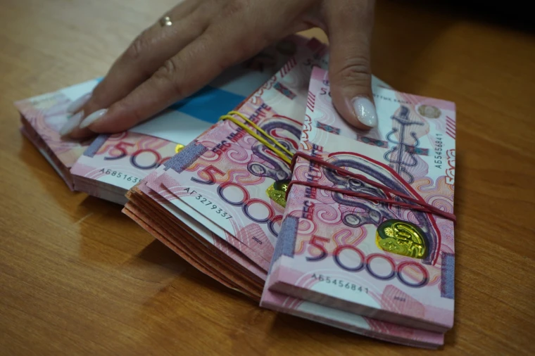 Жители ЗКО сэкономили 8 млн тенге с помощью робота-судоисполнителя | Мой Город Жители ЗКО сэкономили 8 млн тенге с помощью робота-судоисполнителя
