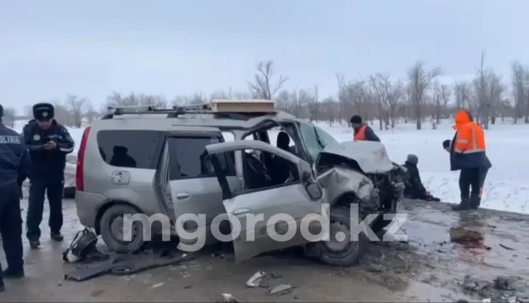 Восемь человек пострадали в аварии в Актюбинской области | Мой Город Восемь человек пострадали в аварии в Актюбинской области